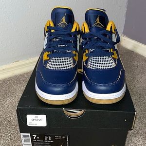 Air Jordan 4 Retro BG ‘Dunk From Above’